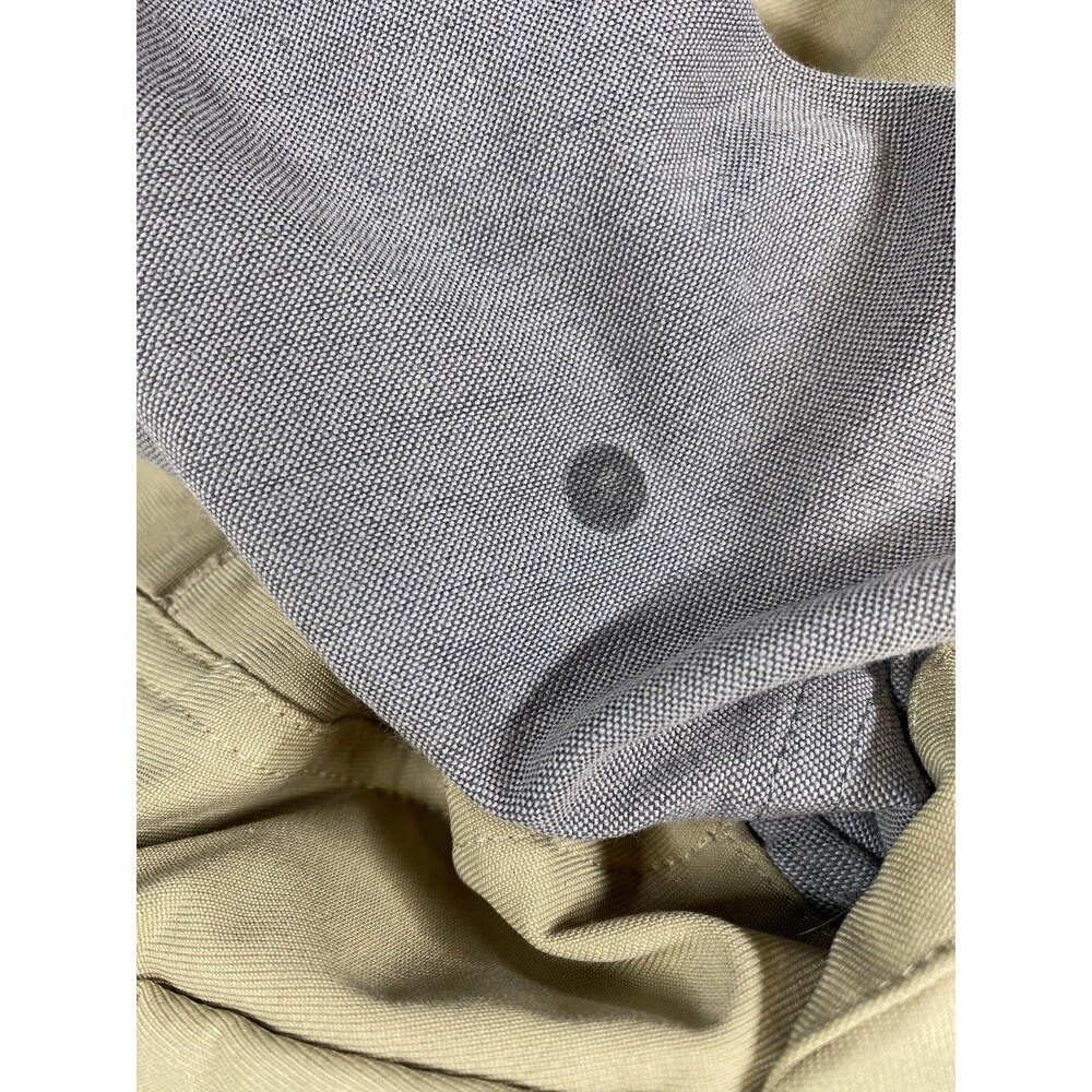 Lululemon Shorts Mens 35 Beige Stretch Tech Chino 10" Inseam Golf Gym Casual - Picture 10 of 10